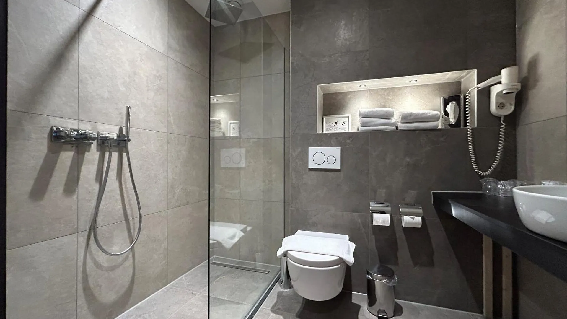 Xo Hotels Blue Tower Amsterdam Netherlands